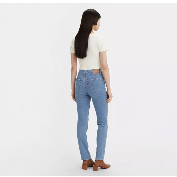 COPY - 312 Shaping Slim Levi's - Picture 1 of 6